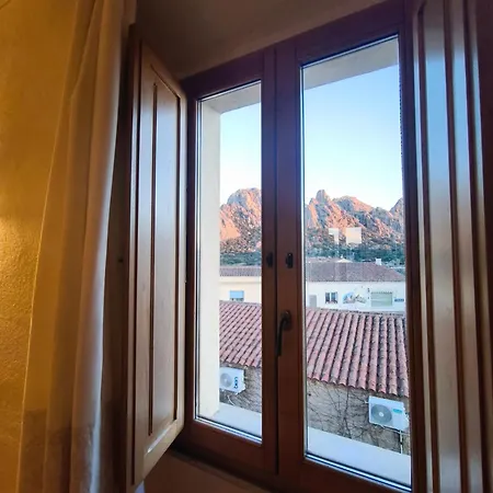 Palazzo Beddoro Charming Apartamento San Pantaleo