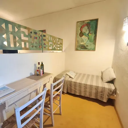 Palazzo Beddoro Charming * San Pantaleo