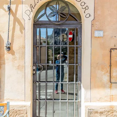 Palazzo Beddoro Charming * San Pantaleo